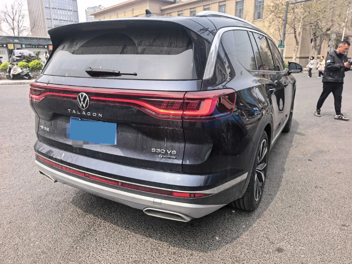 2023 Volkswagen Talagon 2.5T 299HP V6 7DCT,autocango,china used car exporter,china ev exporter,chinese used car exporter,chinese used ev exporter