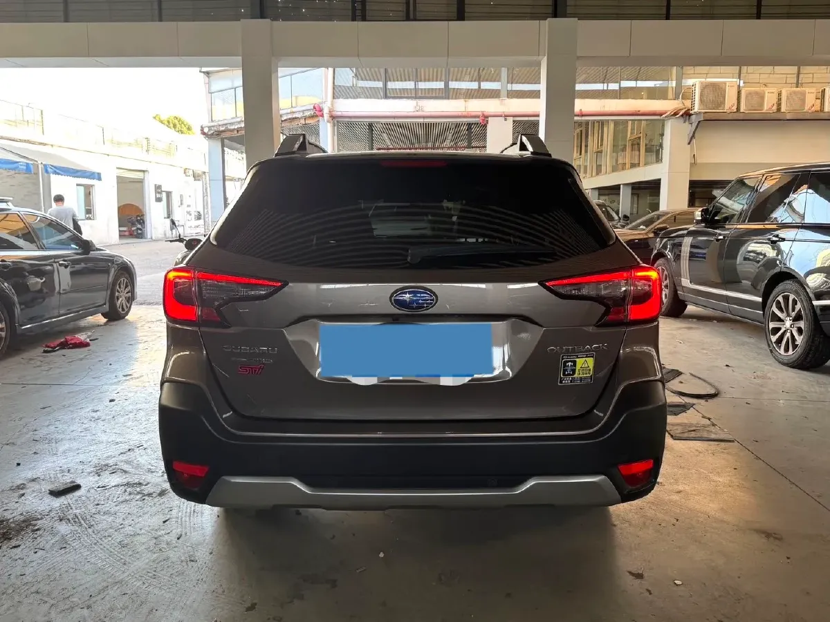 2021 Subaru Outback 2.5L 169HP H4 CVT,autocango,china used car exporter,china ev exporter,chinese used car exporter,chinese used ev exporter