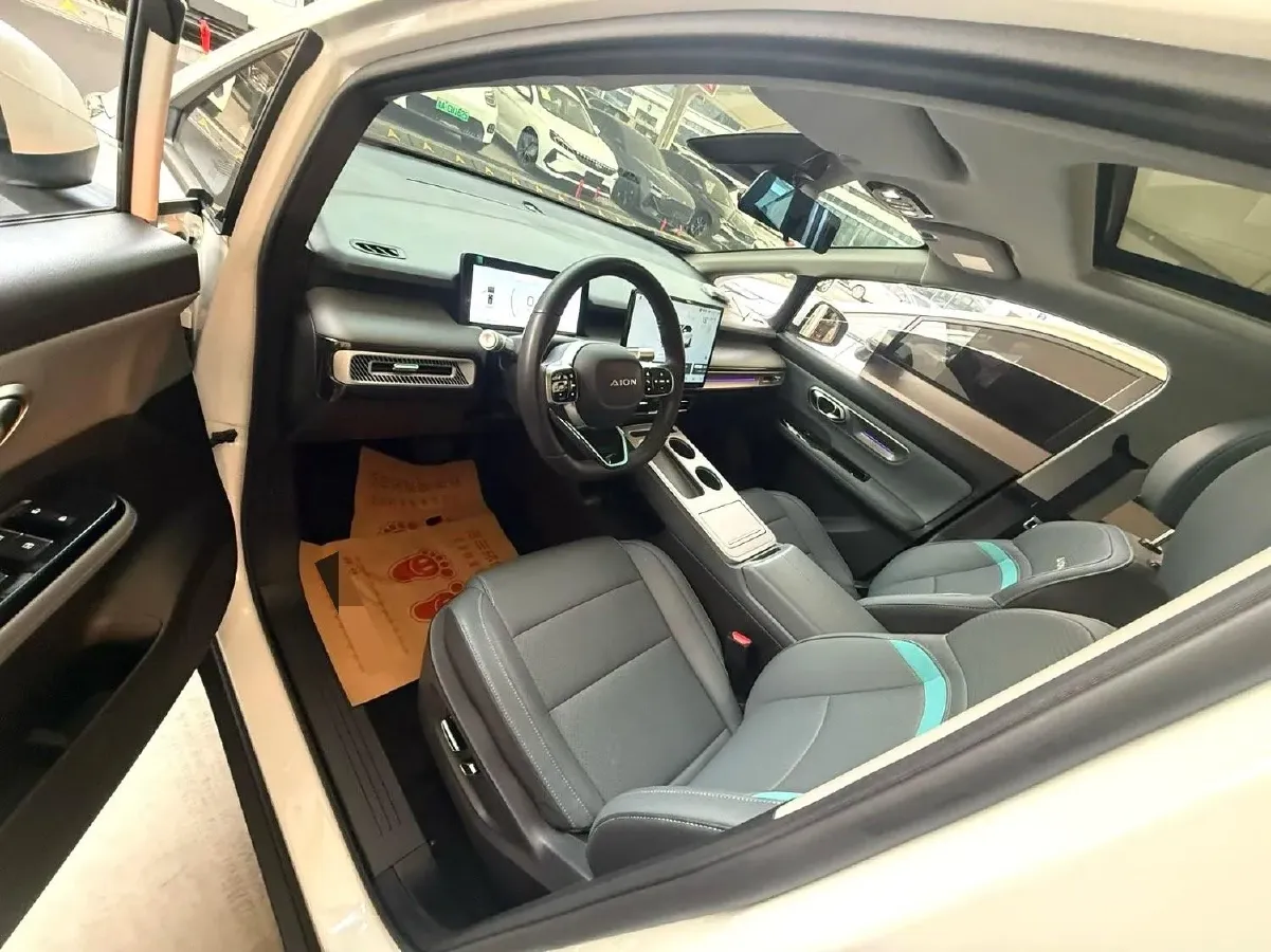 2023 MAXUS Interstellar 2.0T 143HP L4 6AT,autocango,china used car exporter,china ev exporter,chinese used car exporter,chinese used ev exporter