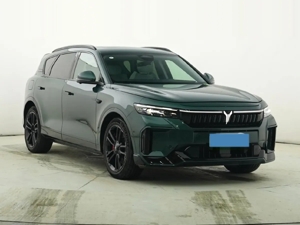 2025 Voyah FREE 1.5T 150HP L4 REEV 43KWH,autocango,china used car exporter,china ev exporter,chinese used car exporter,chinese used ev exporter