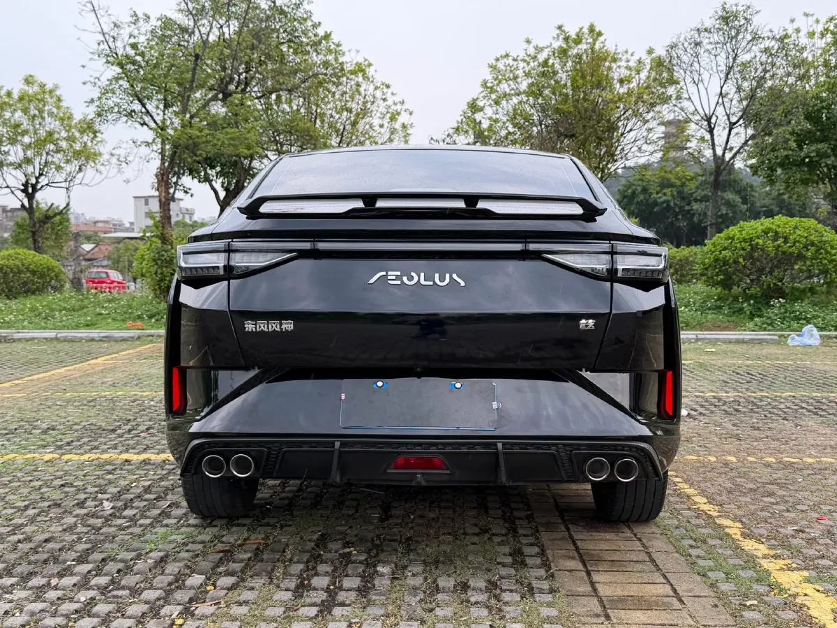 2023 DongFeng Aeolus YiXuan 1.5L 125HP L4 6DCT,autocango,china used car exporter,china ev exporter,chinese used car exporter,chinese used ev exporter