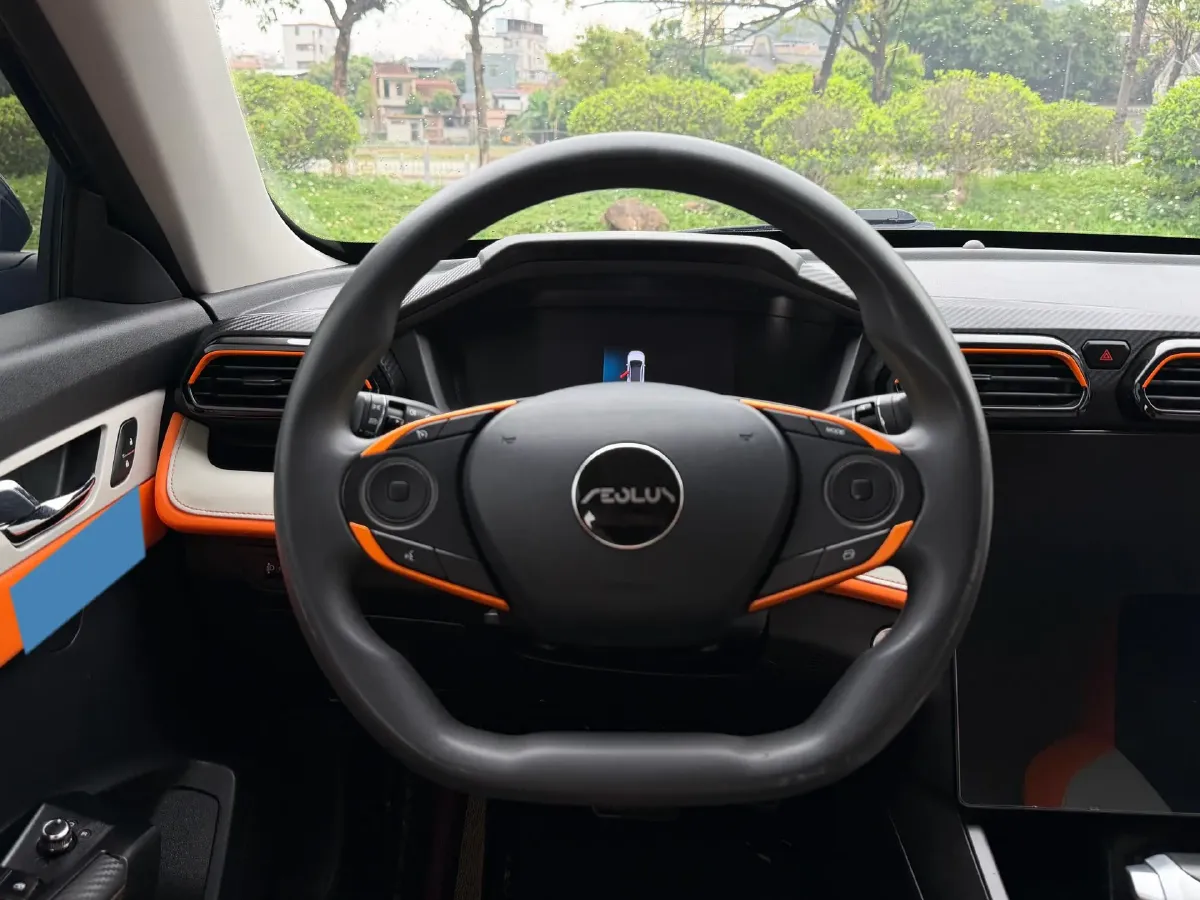 2023 DongFeng Aeolus YiXuan 1.5L 125HP L4 6DCT,autocango,china used car exporter,china ev exporter,chinese used car exporter,chinese used ev exporter