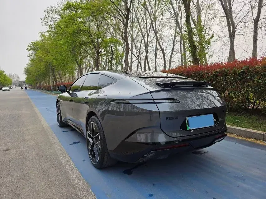 2025 Avatr 12 1.5T 156HP L4 REEV 39.05KWH,autocango,china used car exporter,china ev exporter,chinese used car exporter,chinese used ev exporter