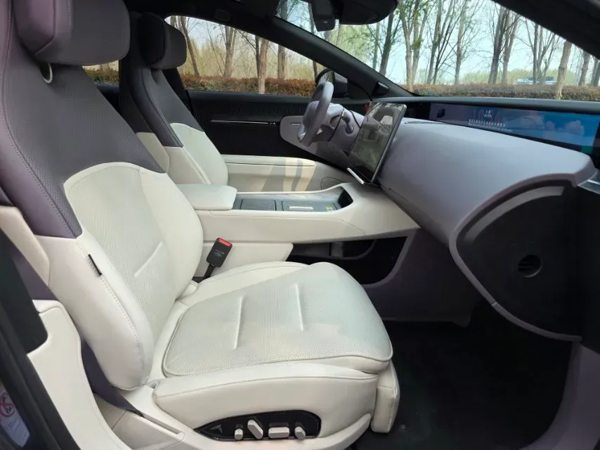 2025 Avatr 12 1.5T 156HP L4 REEV 39.05KWH,autocango,china used car exporter,china ev exporter,chinese used car exporter,chinese used ev exporter