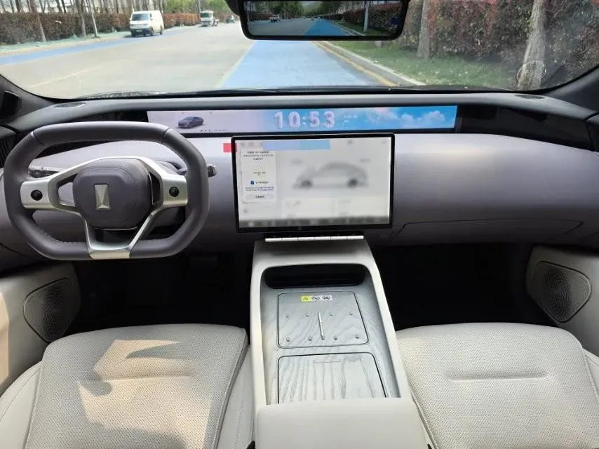 2025 Avatr 12 1.5T 156HP L4 REEV 39.05KWH,autocango,china used car exporter,china ev exporter,chinese used car exporter,chinese used ev exporter