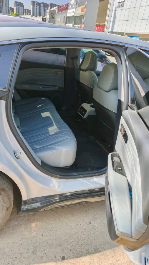 2025 MAXUS InterstellarX 2.5T 224HP L4 8AT,autocango,china used car exporter,china ev exporter,chinese used car exporter,chinese used ev exporter