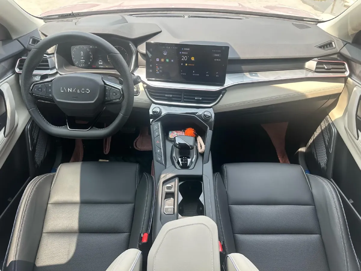 2023 LYNK&CO 03 1.5T 181HP L4 7DCT,autocango,china used car exporter,china ev exporter,chinese used car exporter,chinese used ev exporter