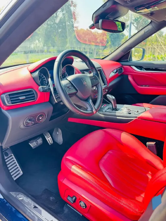 2019 Maserati Levante 3.0T 350HP V6 8AT,autocango,china used car exporter,china ev exporter,chinese used car exporter,chinese used ev exporter