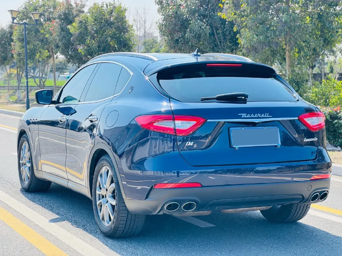 2019 Maserati Levante 3.0T 350HP V6 8AT,autocango,china used car exporter,china ev exporter,chinese used car exporter,chinese used ev exporter