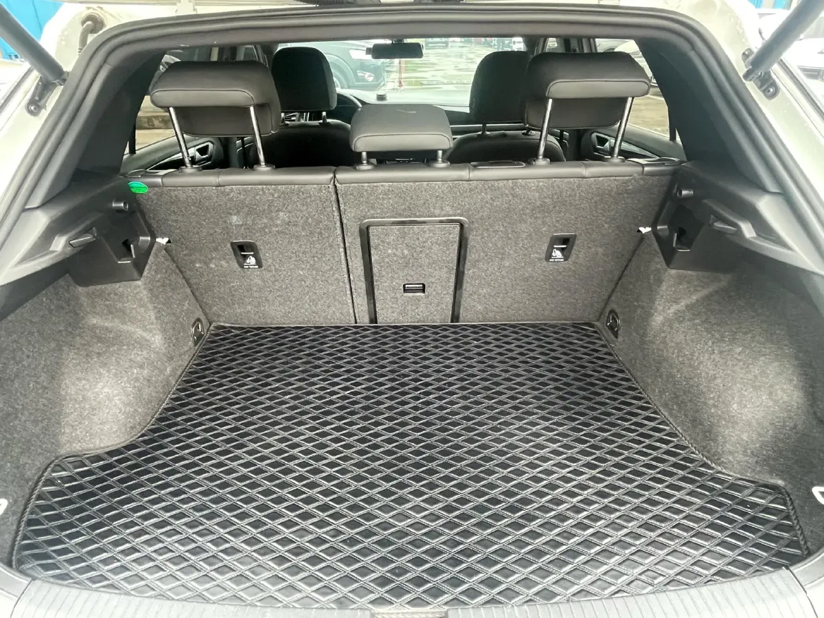 2021 Volkswagen T-Roc 1.4T 150HP L4 7DCT,autocango,china used car exporter,china ev exporter,chinese used car exporter,chinese used ev exporter