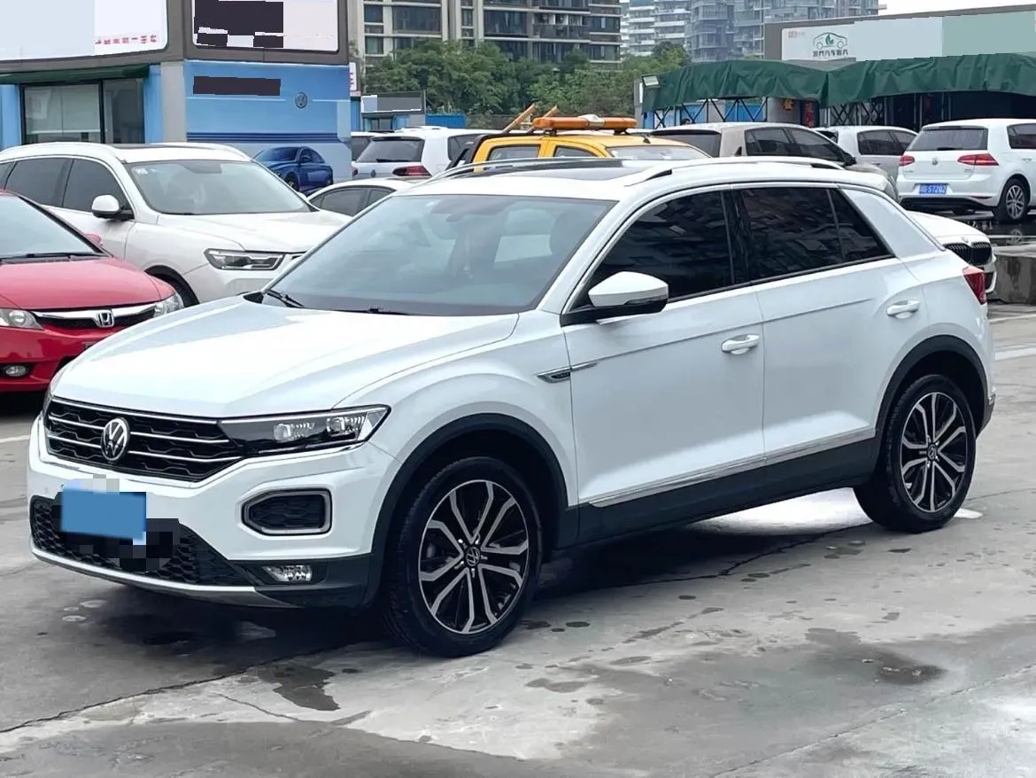 2021 Volkswagen T-Roc 1.4T 150HP L4 7DCT,autocango,china used car exporter,china ev exporter,chinese used car exporter,chinese used ev exporter