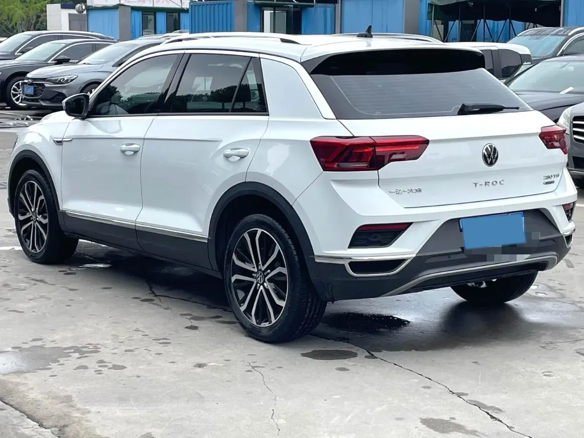 2021 Volkswagen T-Roc 1.4T 150HP L4 7DCT,autocango,china used car exporter,china ev exporter,chinese used car exporter,chinese used ev exporter