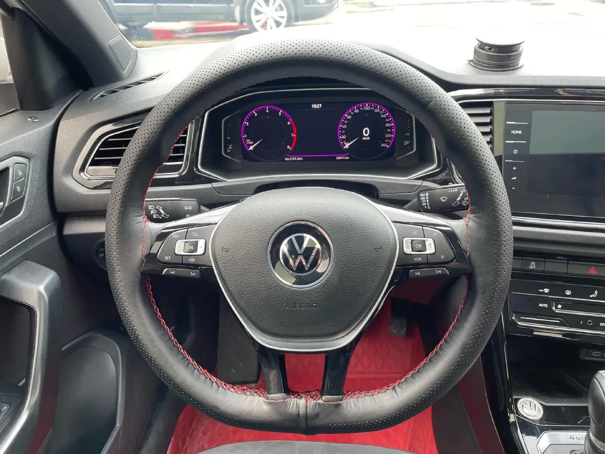 2021 Volkswagen T-Roc 1.4T 150HP L4 7DCT,autocango,china used car exporter,china ev exporter,chinese used car exporter,chinese used ev exporter