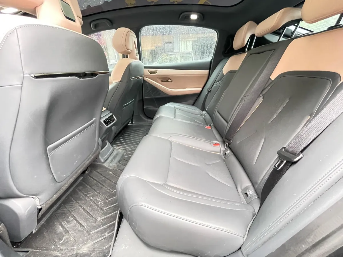 2022 DongFeng Forthing LingZhi EV BEV 68.4KWH,autocango,china used car exporter,china ev exporter,chinese used car exporter,chinese used ev exporter