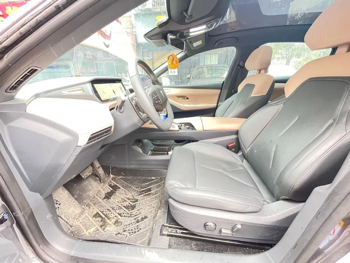 2022 DongFeng Forthing LingZhi EV BEV 68.4KWH,autocango,china used car exporter,china ev exporter,chinese used car exporter,chinese used ev exporter