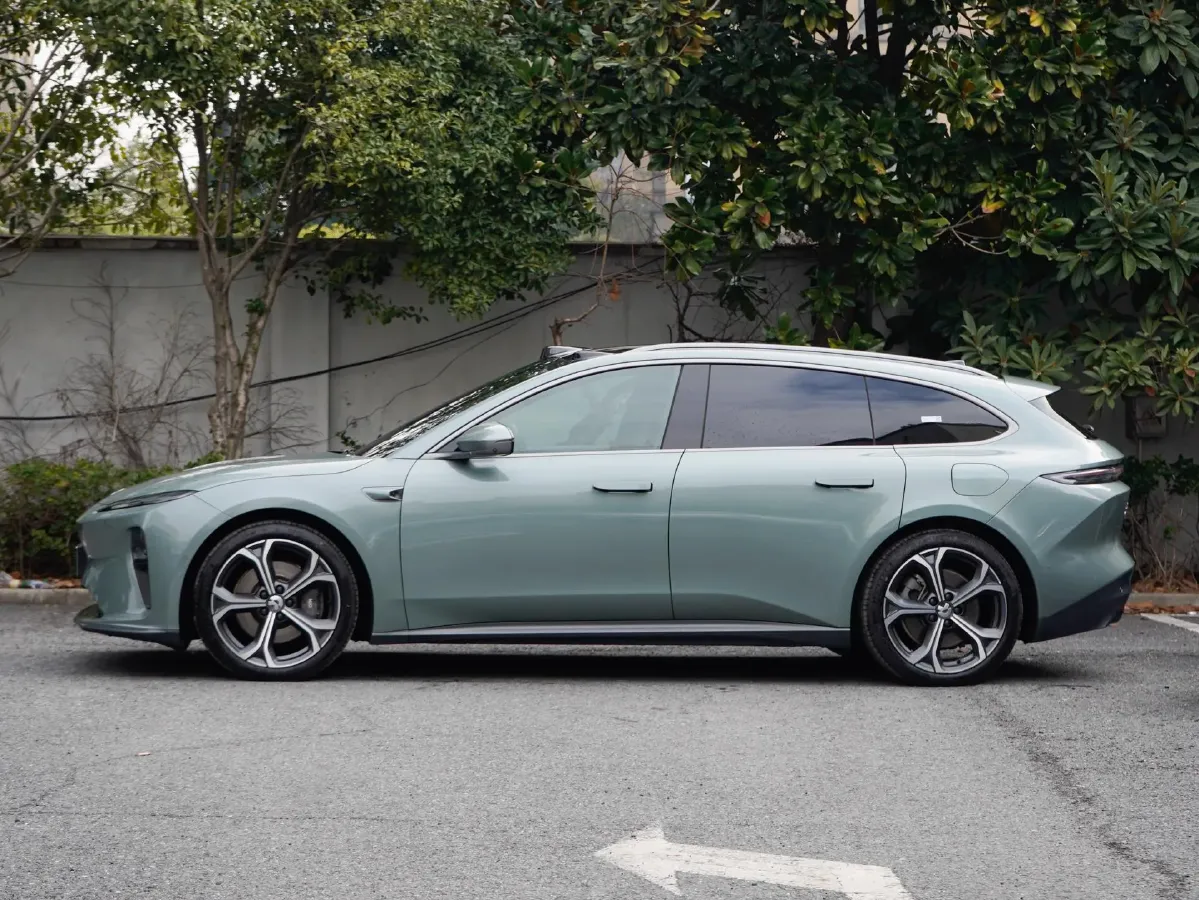 2023 NIO ET5T BEV 75KWH,autocango,china used car exporter,china ev exporter,chinese used car exporter,chinese used ev exporter