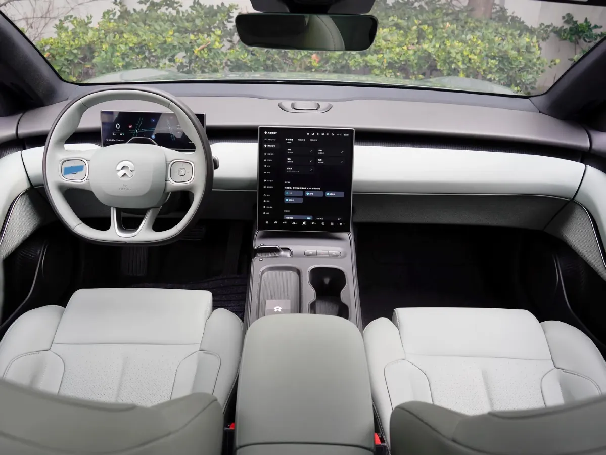 2023 NIO ET5T BEV 75KWH,autocango,china used car exporter,china ev exporter,chinese used car exporter,chinese used ev exporter