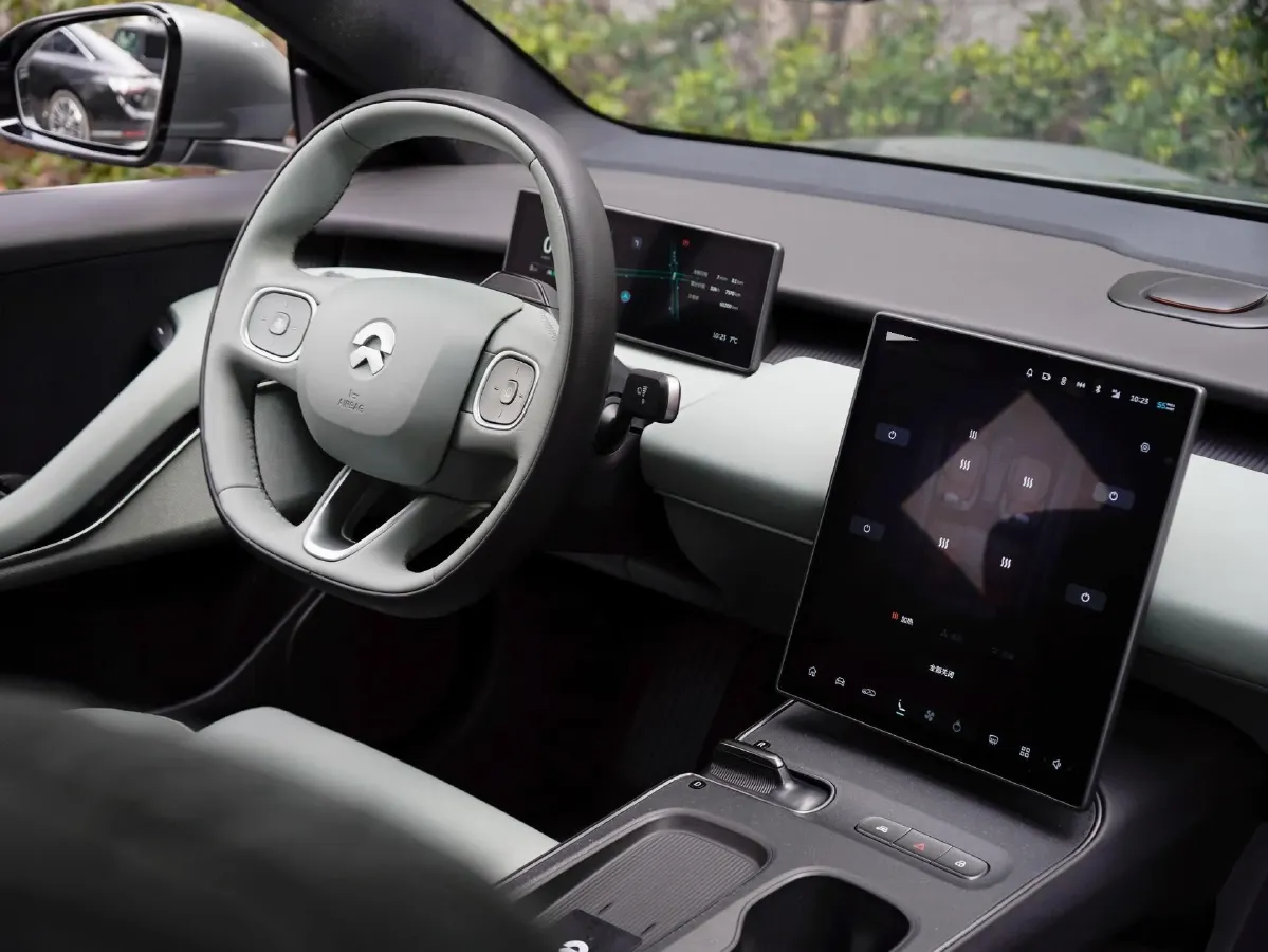 2023 NIO ET5T BEV 75KWH,autocango,china used car exporter,china ev exporter,chinese used car exporter,chinese used ev exporter