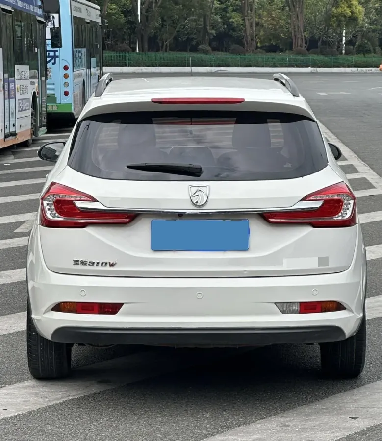 2019 BaoJun 510 1.5L 112HP L4 6MT,autocango,china used car exporter,china ev exporter,chinese used car exporter,chinese used ev exporter