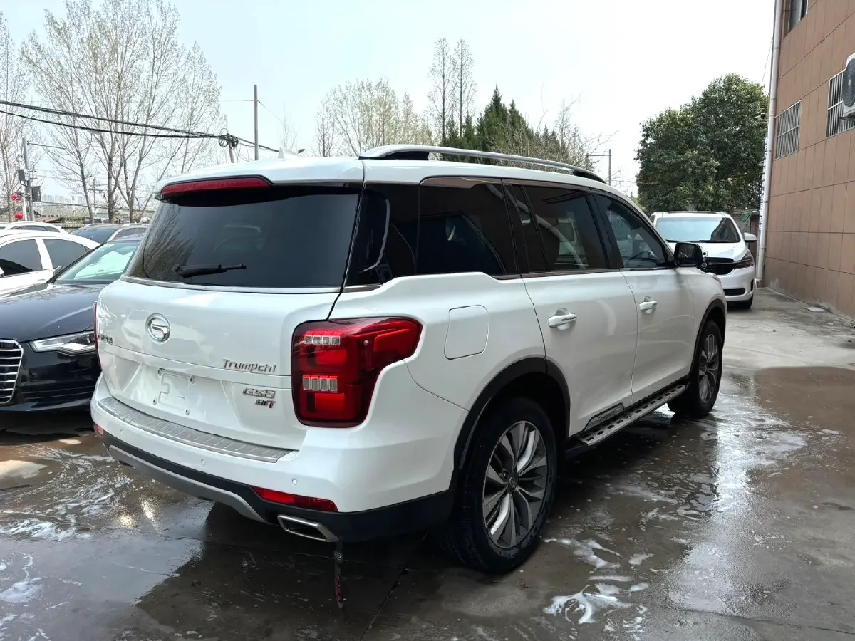 2017 GAC Trumpchi GS8 2.0T 201HP L4 6AT,autocango,china used car exporter,china ev exporter,chinese used car exporter,chinese used ev exporter