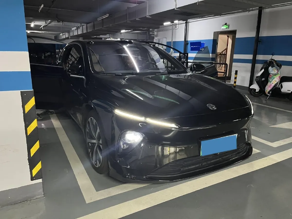 2021 Volkswagen ID.6 Crozz BEV 84.8KWH,autocango,china used car exporter,china ev exporter,chinese used car exporter,chinese used ev exporter