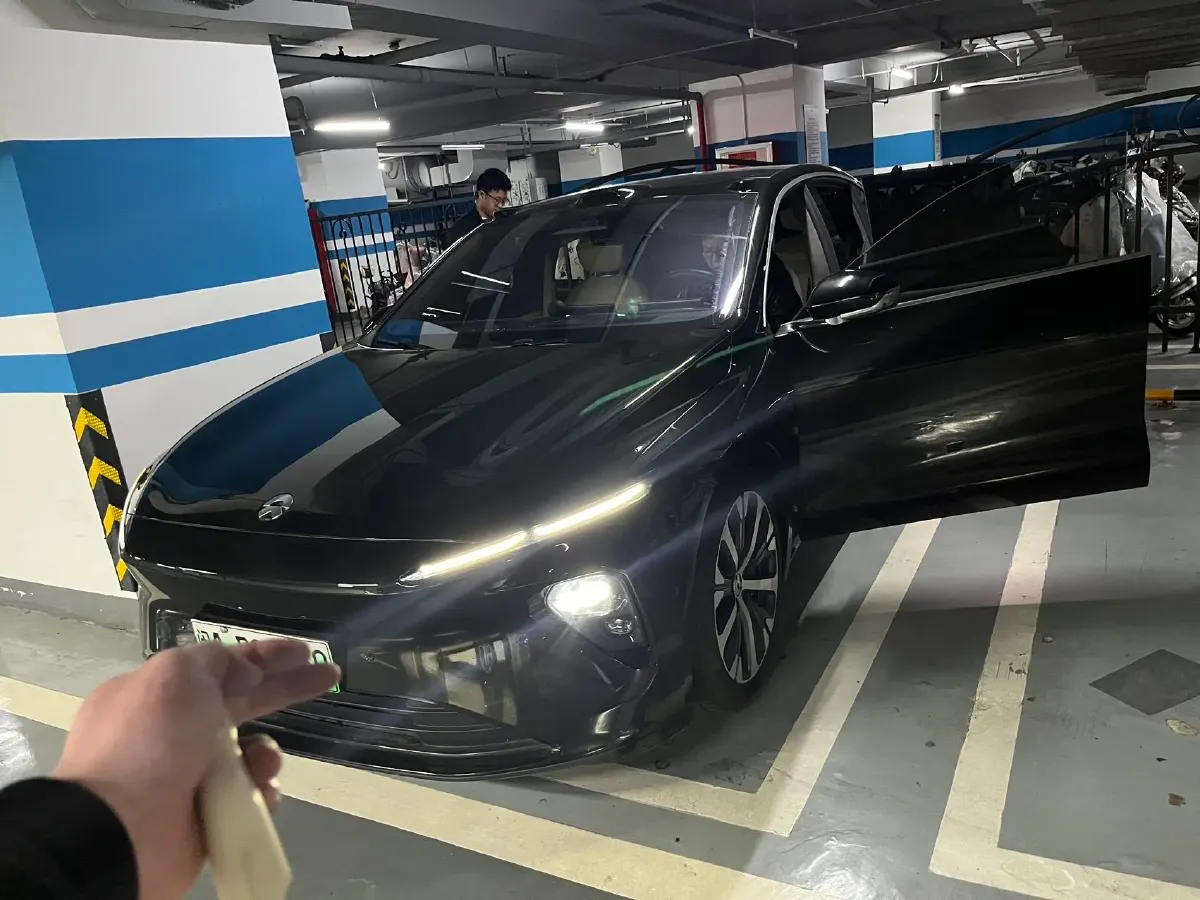 2021 Volkswagen ID.6 Crozz BEV 84.8KWH,autocango,china used car exporter,china ev exporter,chinese used car exporter,chinese used ev exporter