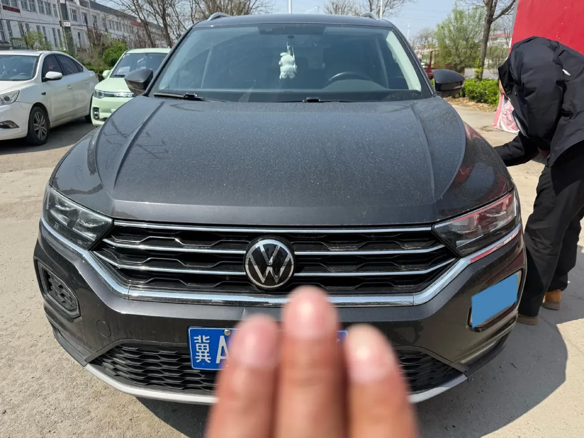2022 Volkswagen T-Roc 1.4T 150HP L4 7DCT,autocango,china used car exporter,china ev exporter,chinese used car exporter,chinese used ev exporter