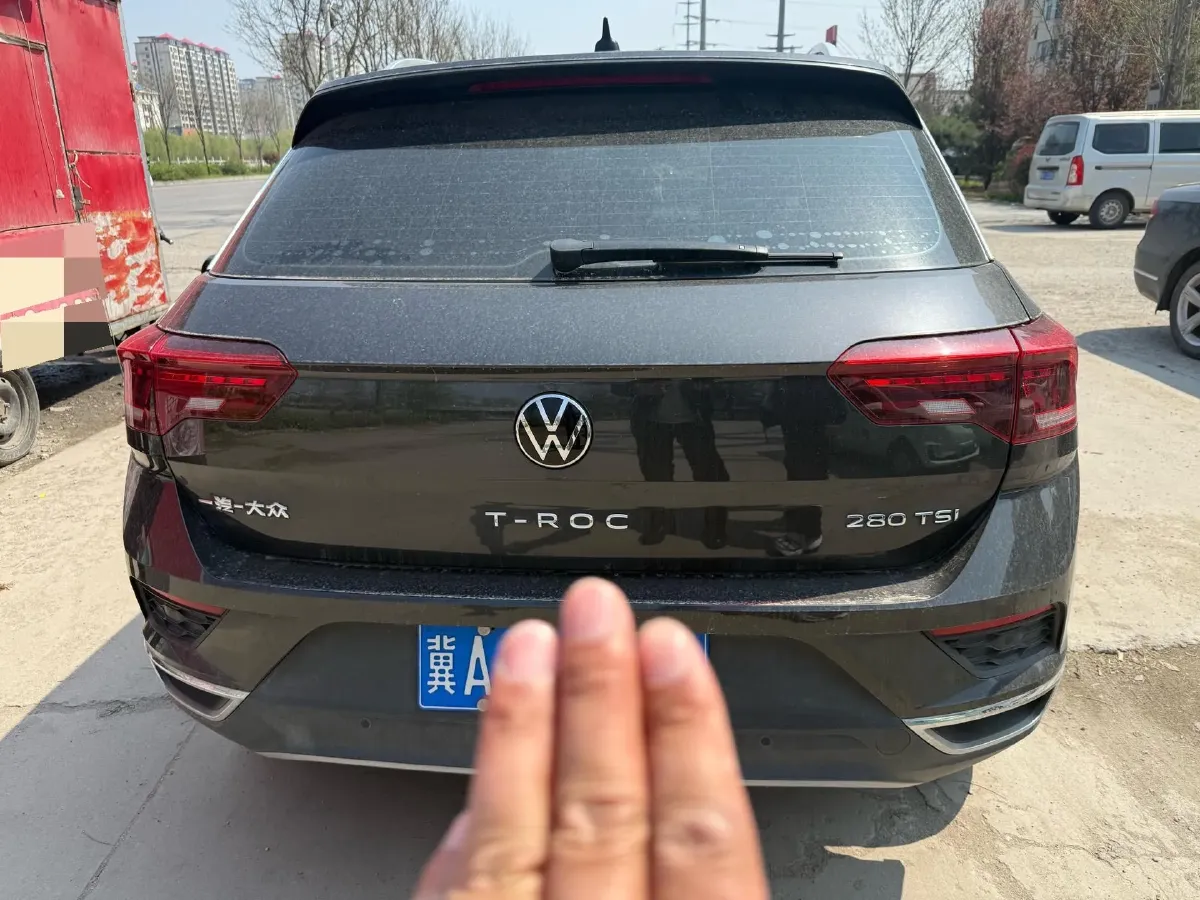 2022 Volkswagen T-Roc 1.4T 150HP L4 7DCT,autocango,china used car exporter,china ev exporter,chinese used car exporter,chinese used ev exporter