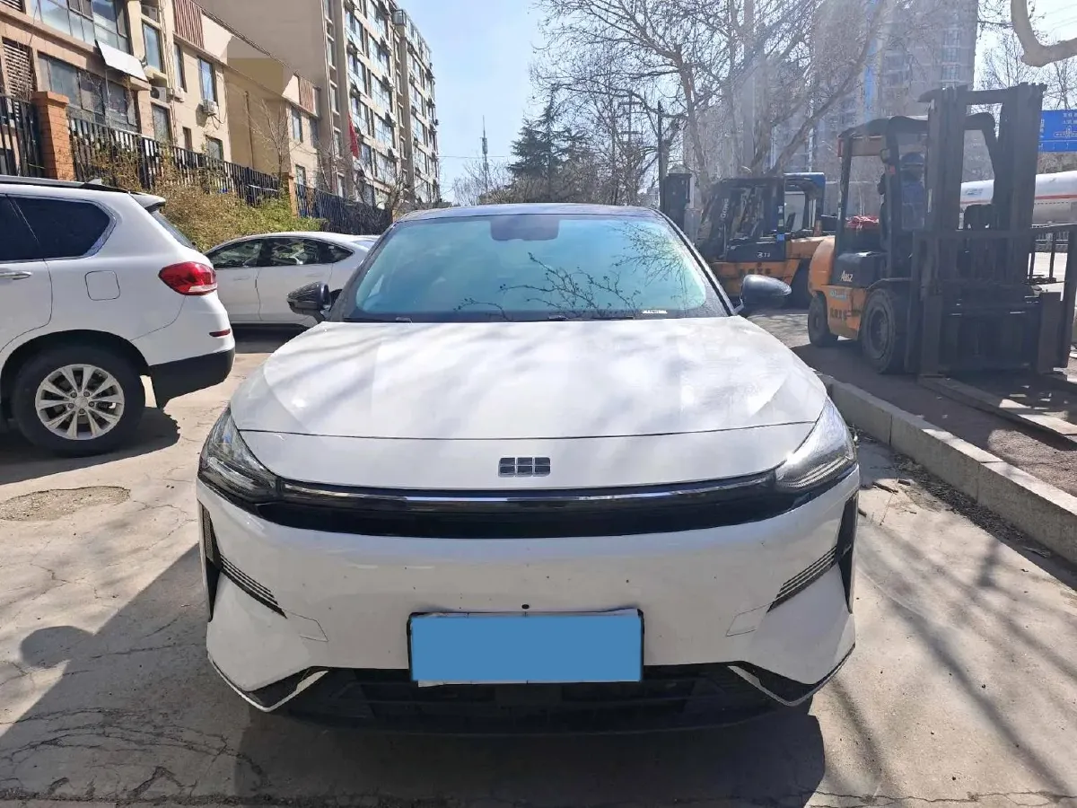 2023 Geely Galaxy L6 1.5T 163HP L4 3DHT PHEV,autocango,china used car exporter,china ev exporter,chinese used car exporter,chinese used ev exporter