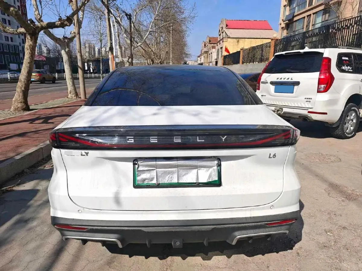 2023 Geely Galaxy L6 1.5T 163HP L4 3DHT PHEV,autocango,china used car exporter,china ev exporter,chinese used car exporter,chinese used ev exporter