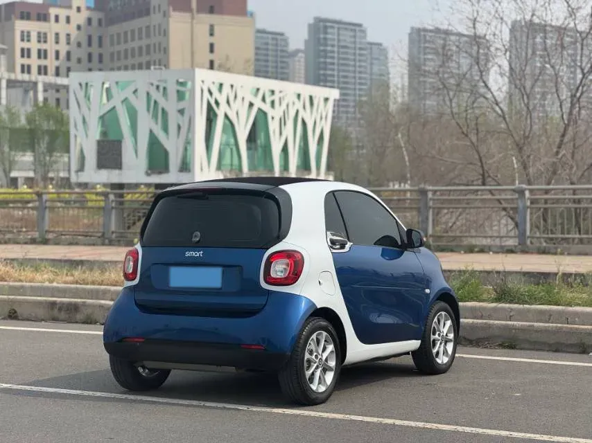 2018 HuangHai JiaoLong 2.4L 143HP L4 5AT,autocango,china used car exporter,china ev exporter,chinese used car exporter,chinese used ev exporter