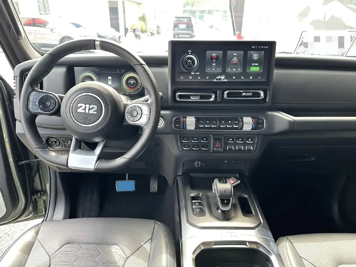 2024 212 212 T01 2.0T 252HP L4 8AT,autocango,china used car exporter,china ev exporter,chinese used car exporter,chinese used ev exporter