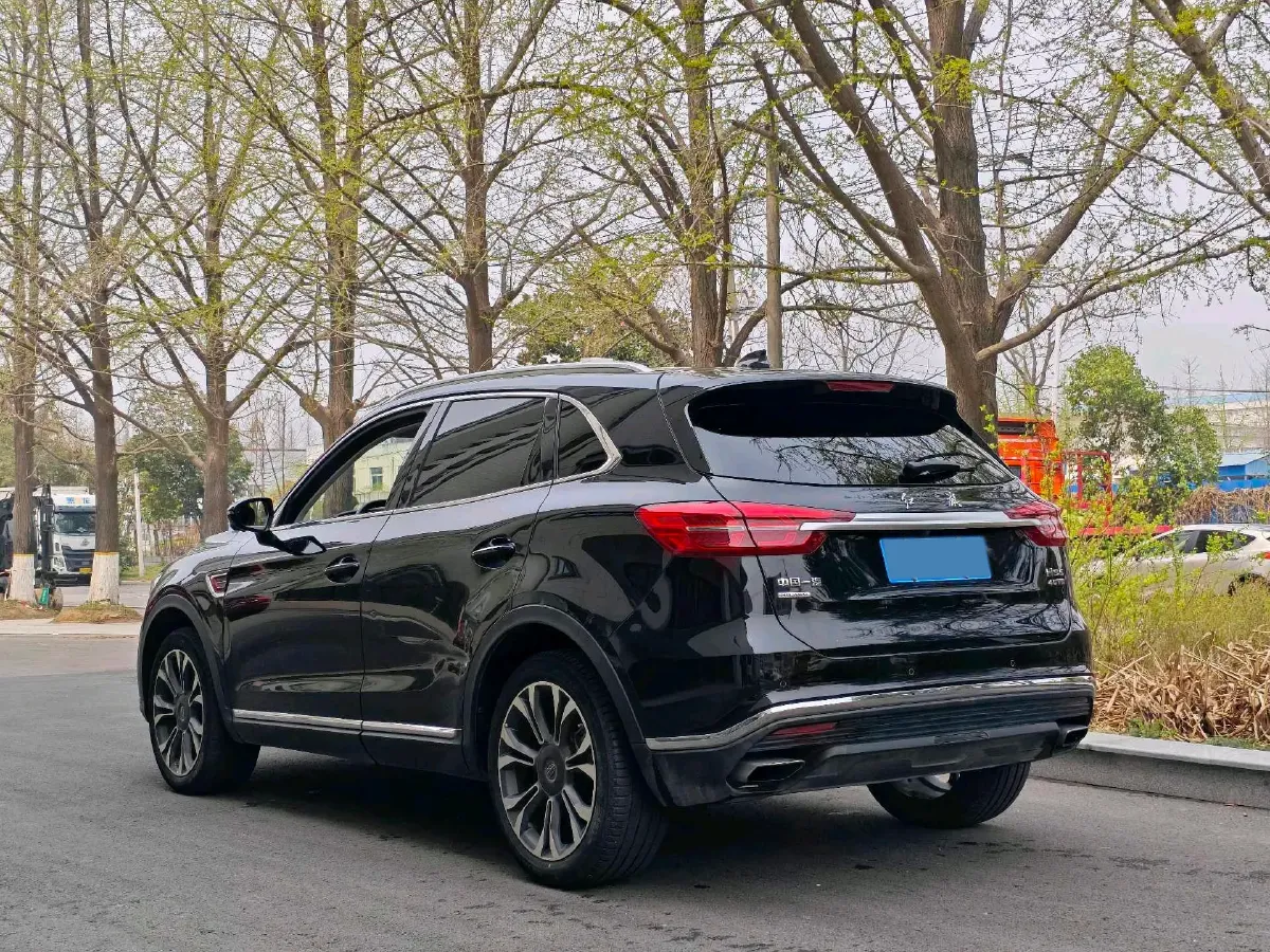 2019 HongQi HS5 2.0T 224HP L4 6AT,autocango,china used car exporter,china ev exporter,chinese used car exporter,chinese used ev exporter