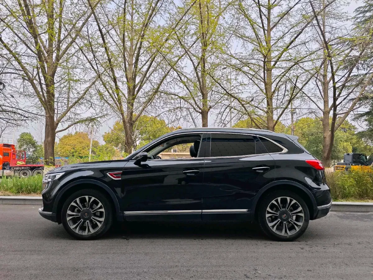 2019 HongQi HS5 2.0T 224HP L4 6AT,autocango,china used car exporter,china ev exporter,chinese used car exporter,chinese used ev exporter