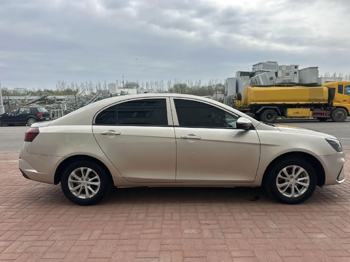 2021 BYD Song 1.5T 160HP L4 6MT,autocango,china used car exporter,china ev exporter,chinese used car exporter,chinese used ev exporter