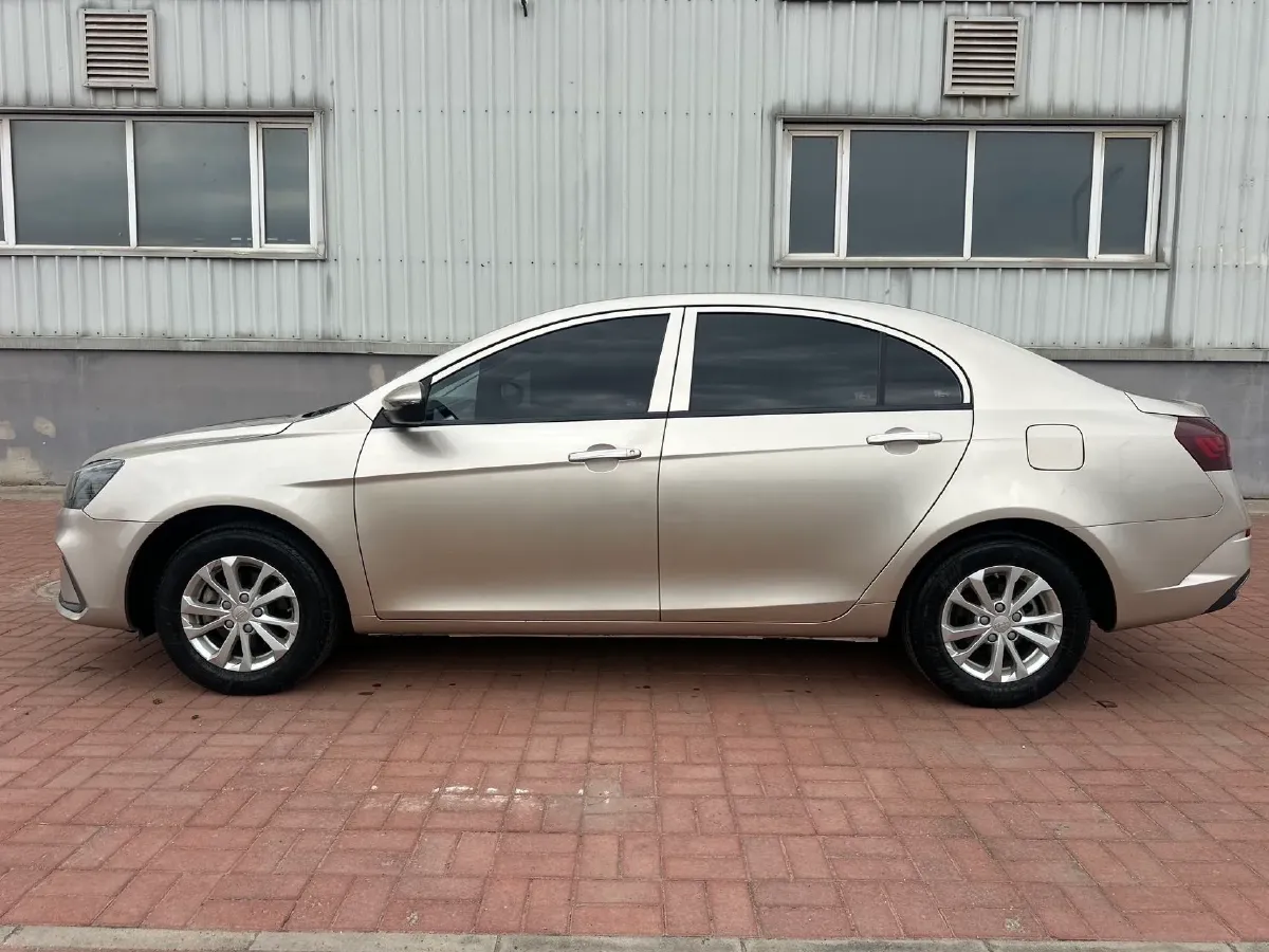 2021 BYD Song 1.5T 160HP L4 6MT,autocango,china used car exporter,china ev exporter,chinese used car exporter,chinese used ev exporter