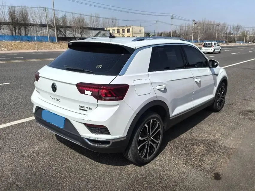 2021 Volkswagen T-Roc 1.4T 150HP L4 7DCT,autocango,china used car exporter,china ev exporter,chinese used car exporter,chinese used ev exporter