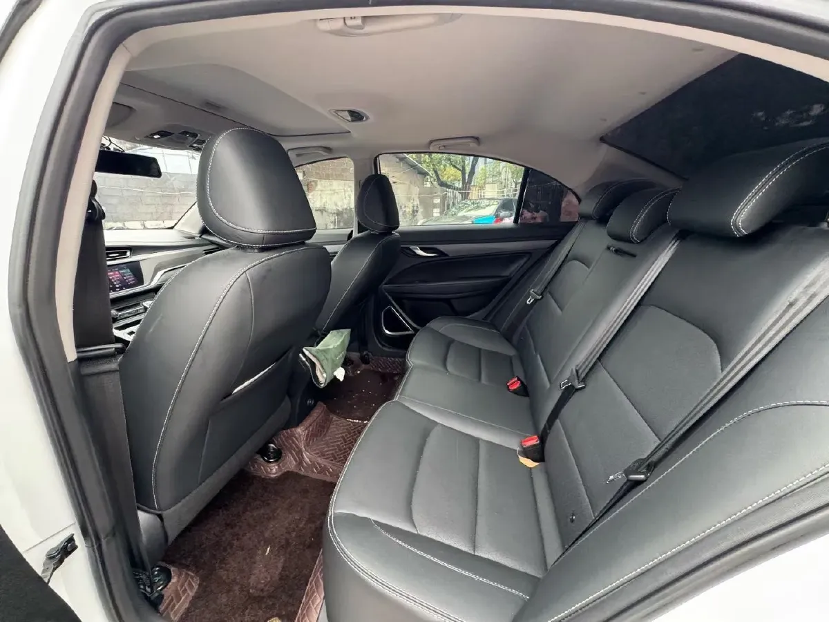 2021 Geely Emgrand 1.5L 109HP L4 CVT,autocango,china used car exporter,china ev exporter,chinese used car exporter,chinese used ev exporter