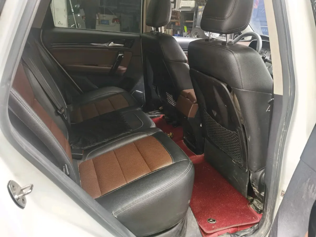 2017 Zotye T600 Coupe 1.5T 156HP L4 6AT,autocango,china used car exporter,china ev exporter,chinese used car exporter,chinese used ev exporter