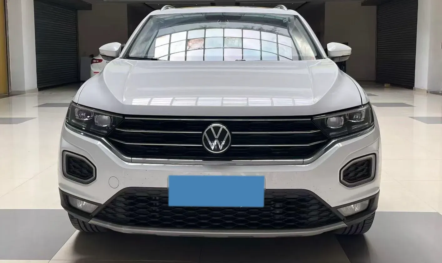 2022 Volkswagen T-Roc 1.4T 150HP L4 7DCT,autocango,china used car exporter,china ev exporter,chinese used car exporter,chinese used ev exporter