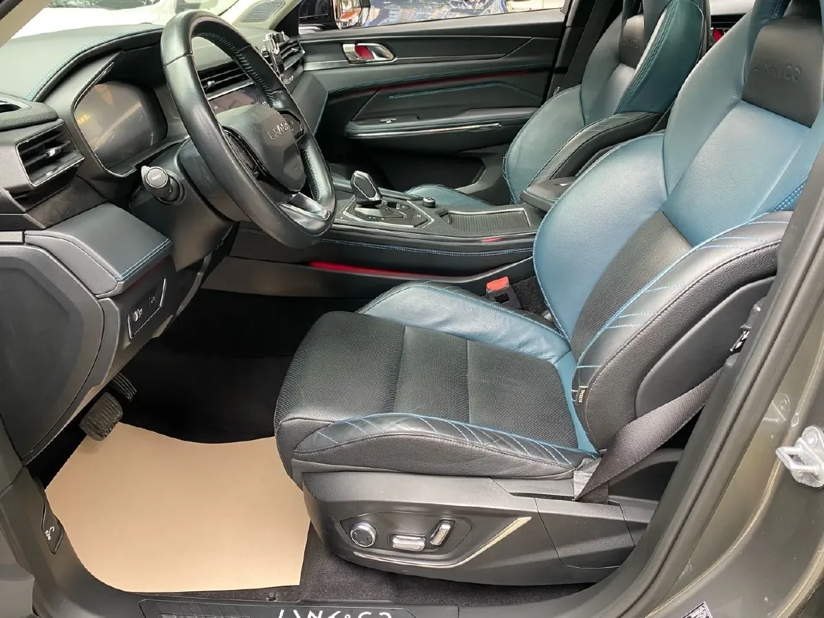 2020 LYNK&CO 05 2.0T 254HP L4 8AT,autocango,china used car exporter,china ev exporter,chinese used car exporter,chinese used ev exporter