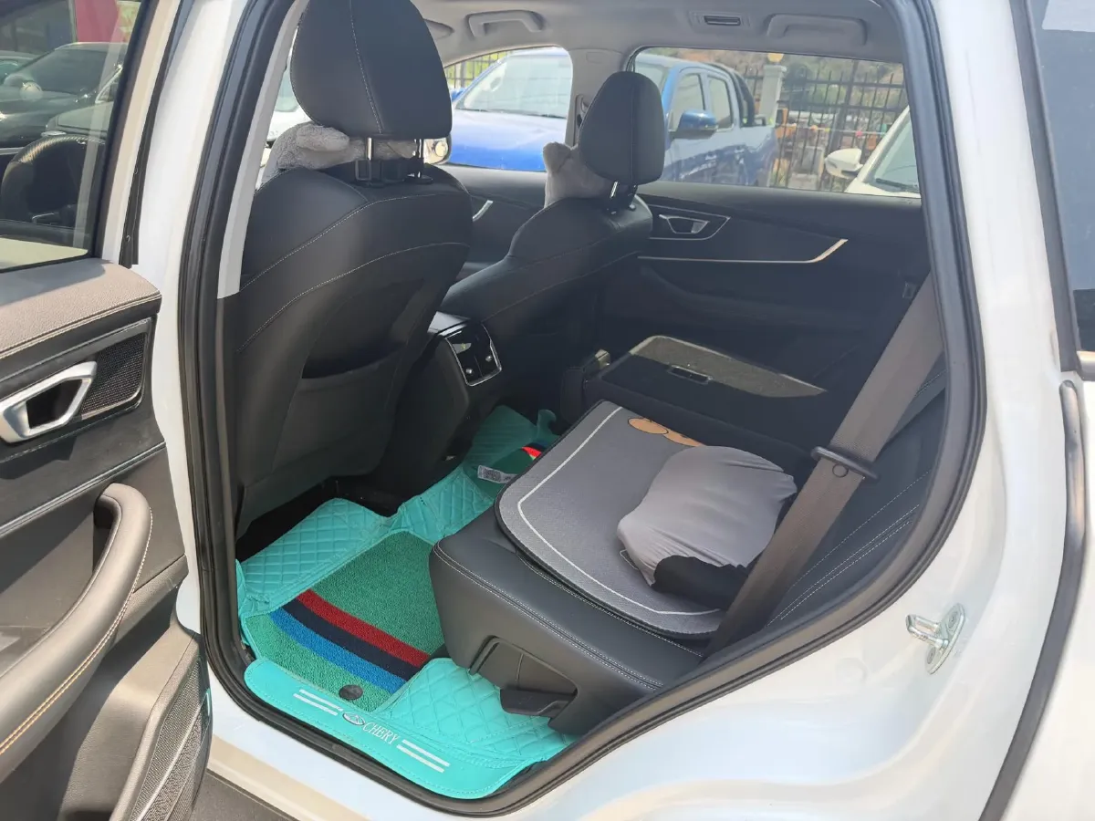 2023 Chery Tiggo 8 1.5T 156HP L4 6MT,autocango,china used car exporter,china ev exporter,chinese used car exporter,chinese used ev exporter