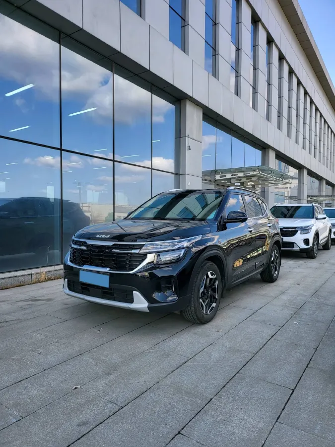 2023 Kia Seltos 1.5L 115HP L4 CVT,autocango,china used car exporter,china ev exporter,chinese used car exporter,chinese used ev exporter