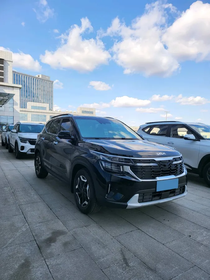 2023 Kia Seltos 1.5L 115HP L4 CVT,autocango,china used car exporter,china ev exporter,chinese used car exporter,chinese used ev exporter