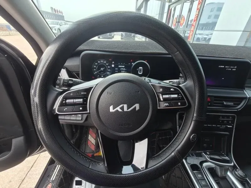 2023 Kia Seltos 1.5L 115HP L4 CVT,autocango,china used car exporter,china ev exporter,chinese used car exporter,chinese used ev exporter