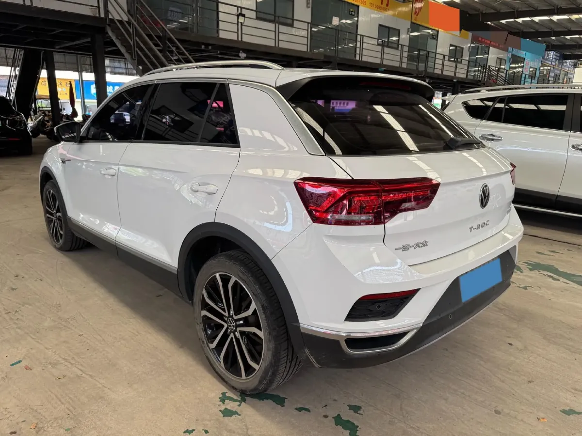 2022 Volkswagen T-Roc 1.4T 150HP L4 7DCT,autocango,china used car exporter,china ev exporter,chinese used car exporter,chinese used ev exporter