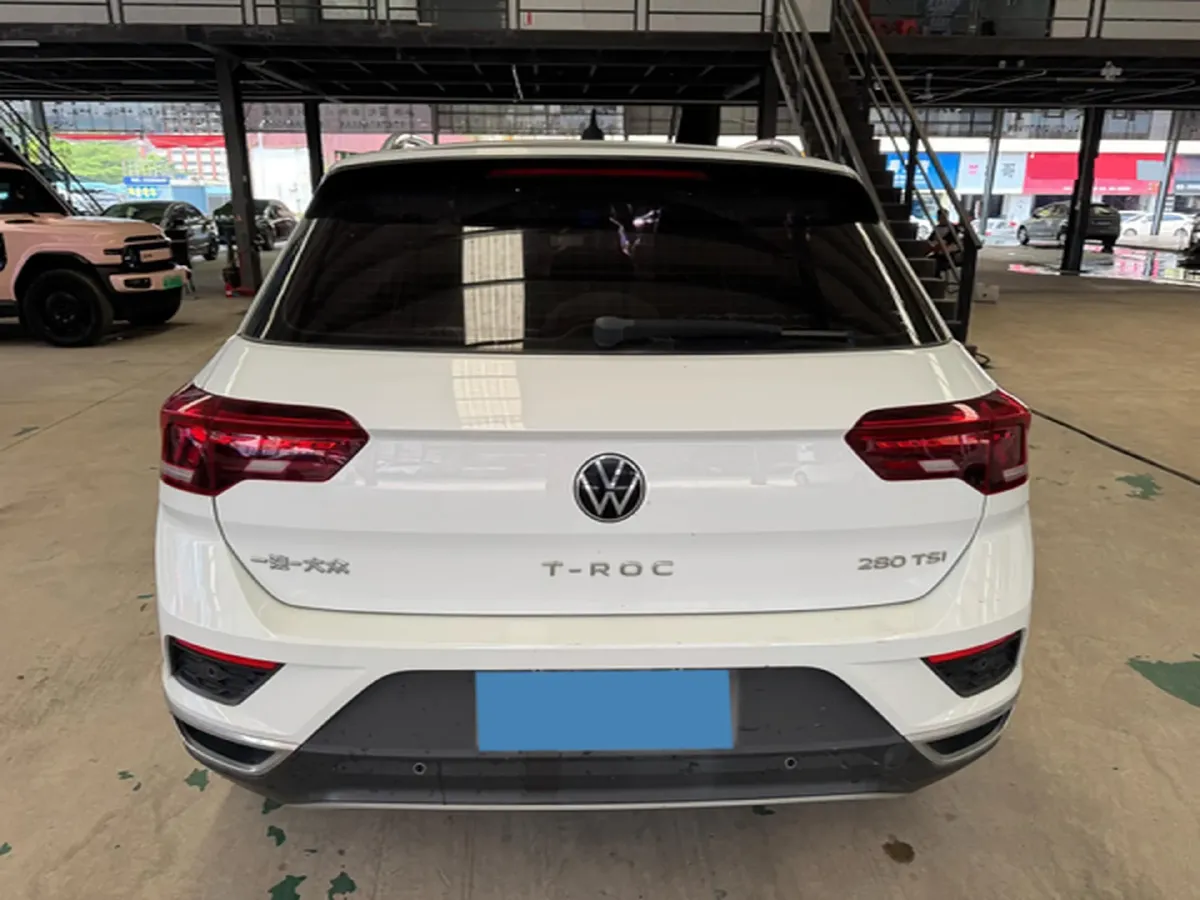 2022 Volkswagen T-Roc 1.4T 150HP L4 7DCT,autocango,china used car exporter,china ev exporter,chinese used car exporter,chinese used ev exporter