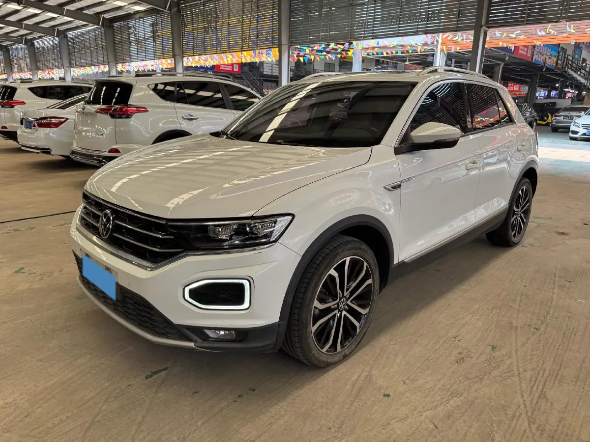 2022 Volkswagen T-Roc 1.4T 150HP L4 7DCT,autocango,china used car exporter,china ev exporter,chinese used car exporter,chinese used ev exporter