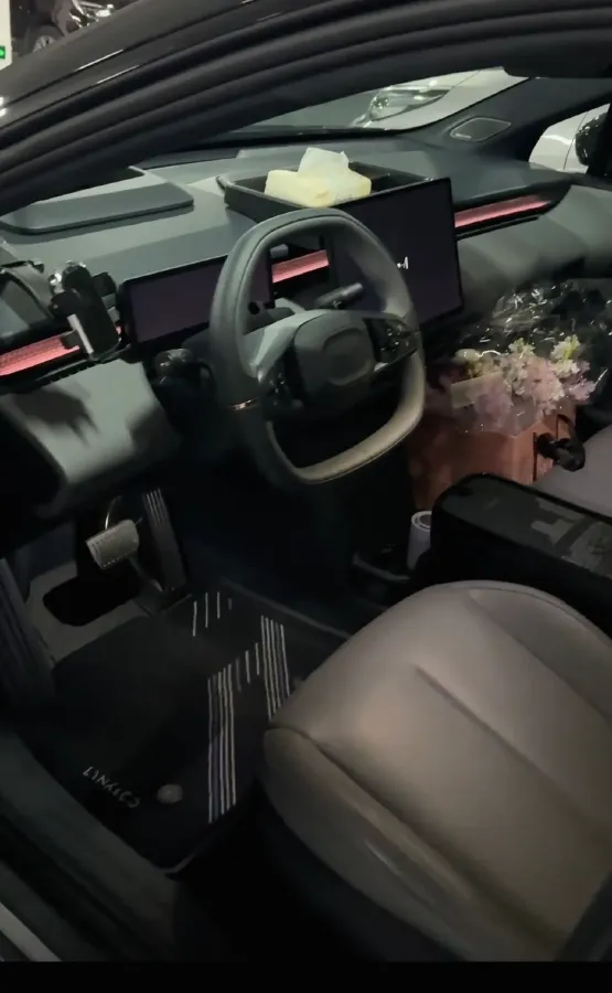 2025 Dongfeng Z9 2.0T 258HP L4 8AT,autocango,china used car exporter,china ev exporter,chinese used car exporter,chinese used ev exporter