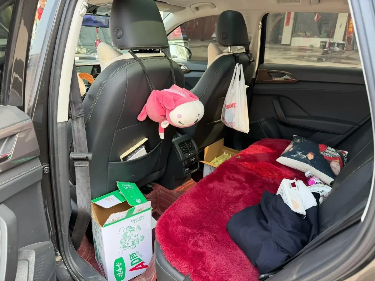 2022 Volkswagen Tharu 1.4T 150HP L4 7DCT,autocango,china used car exporter,china ev exporter,chinese used car exporter,chinese used ev exporter